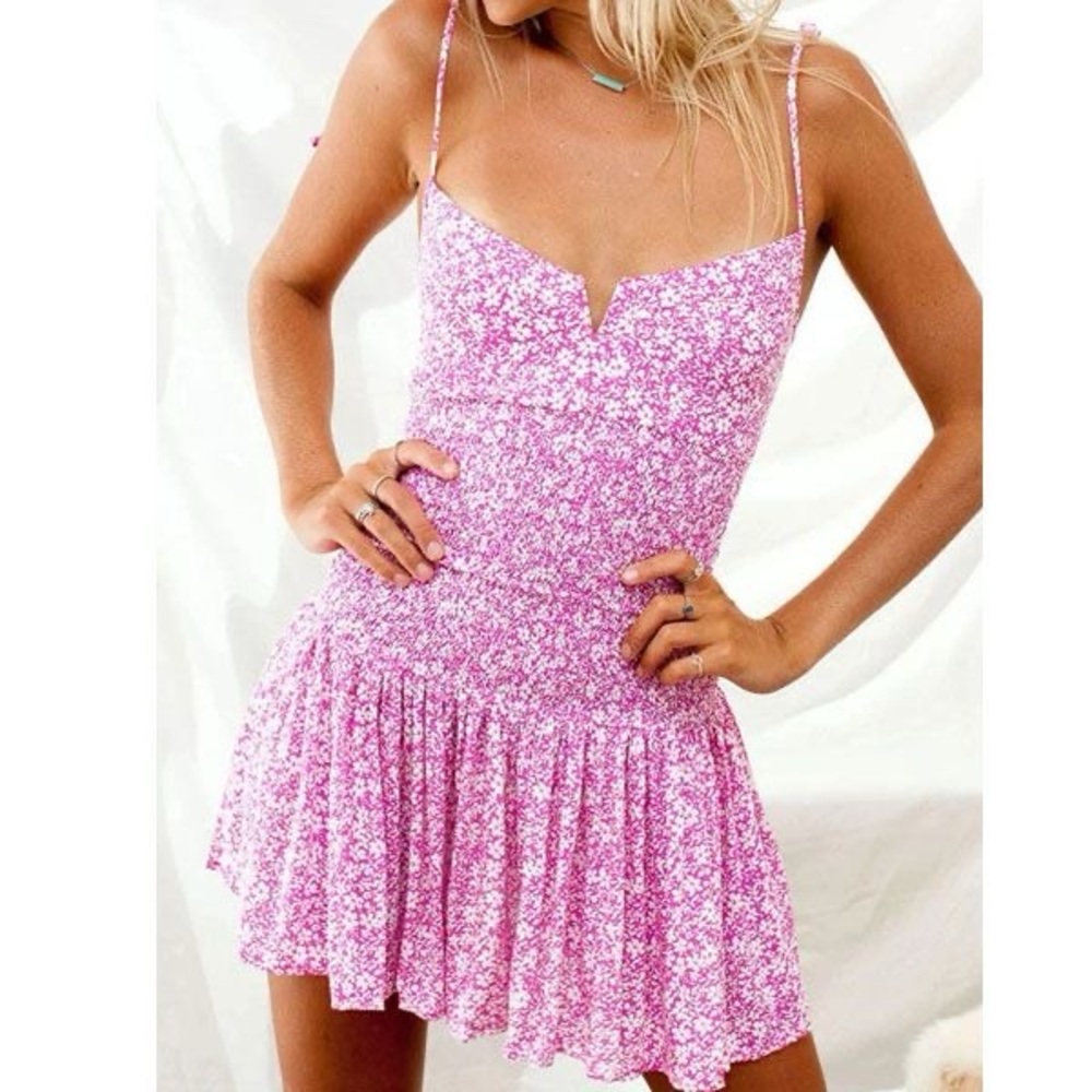 Isabelle’s Cabinet Girl Next Door Pink Floral Dress